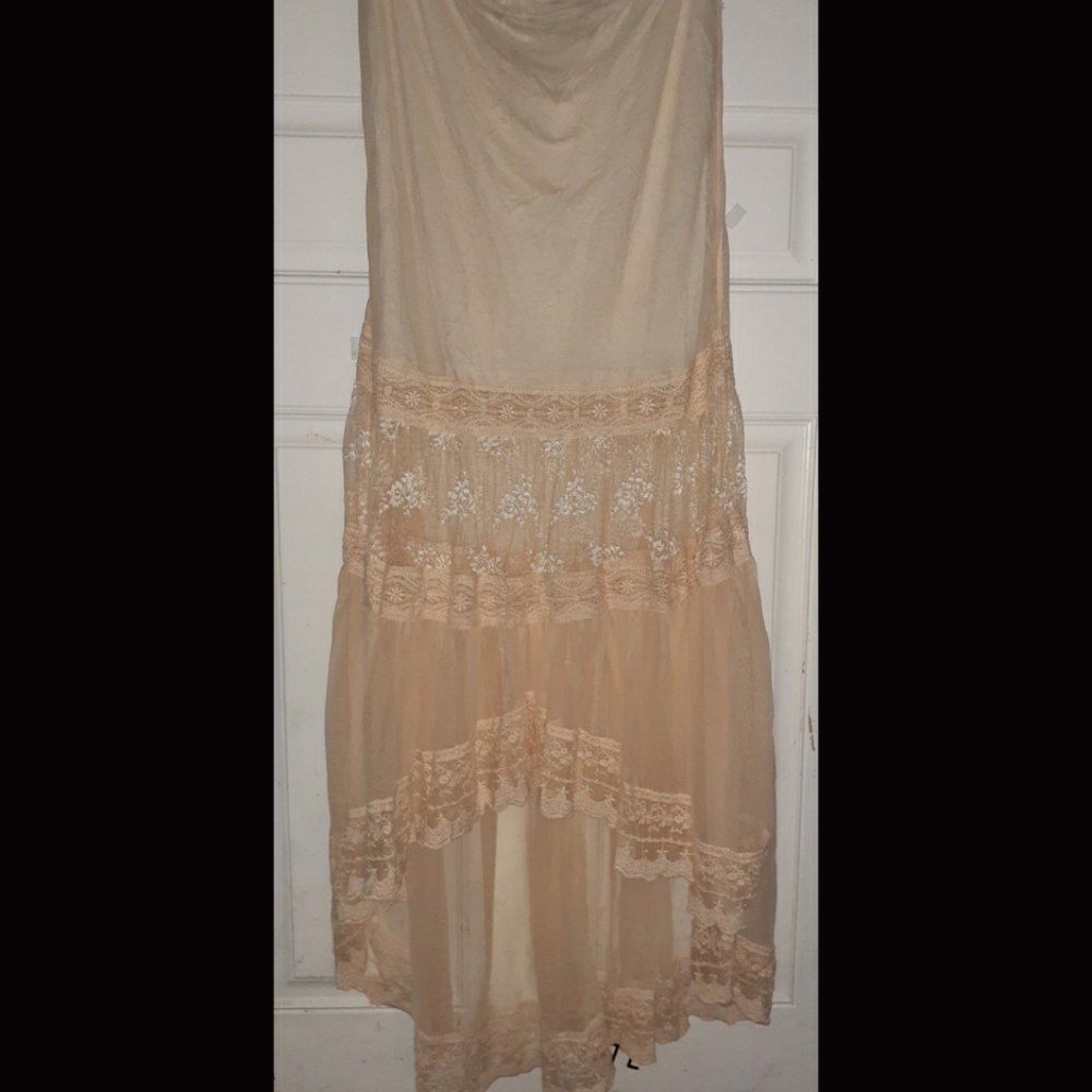 NWT Ecote Hi-Low Lace Skirt